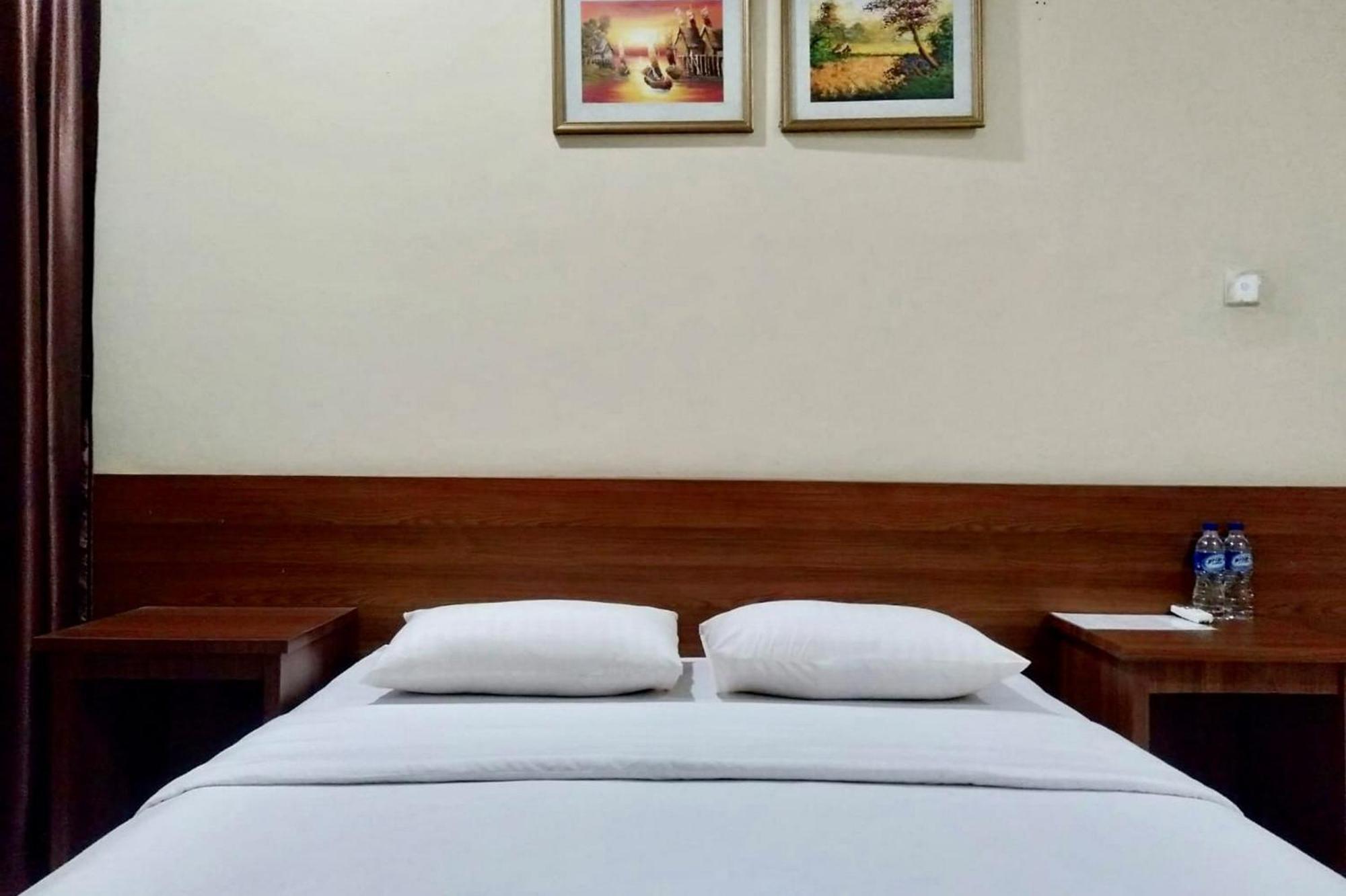 Hotel Shafira Pariaman Syariah Mitra Reddoorz Exterior foto
